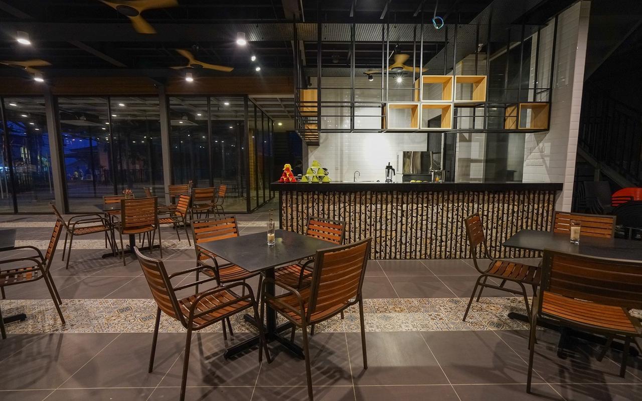Aman Tioman Beach Resort Kampung Genting Экстерьер фото
