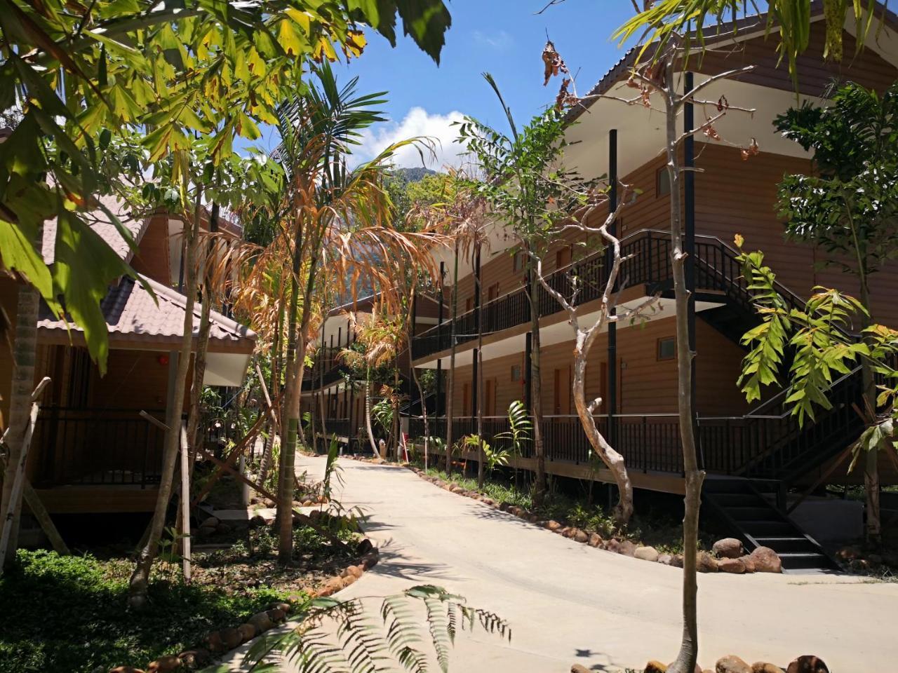 Aman Tioman Beach Resort Kampung Genting Экстерьер фото